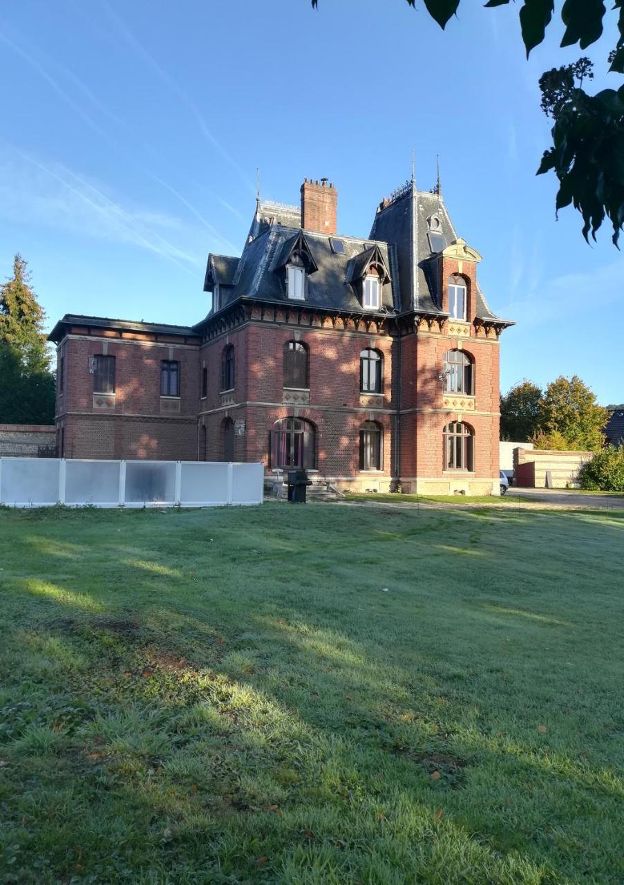 Holiday home Chateau Le Valasse *